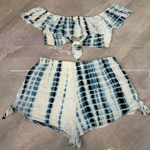 Women’s Tobi Cut Ties Tie Dye Crop Top Shorts Set Medium And XL - Picture 5 of 16